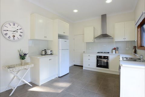 A Seascape Retreat - Accommodation Sunshine Coast 8